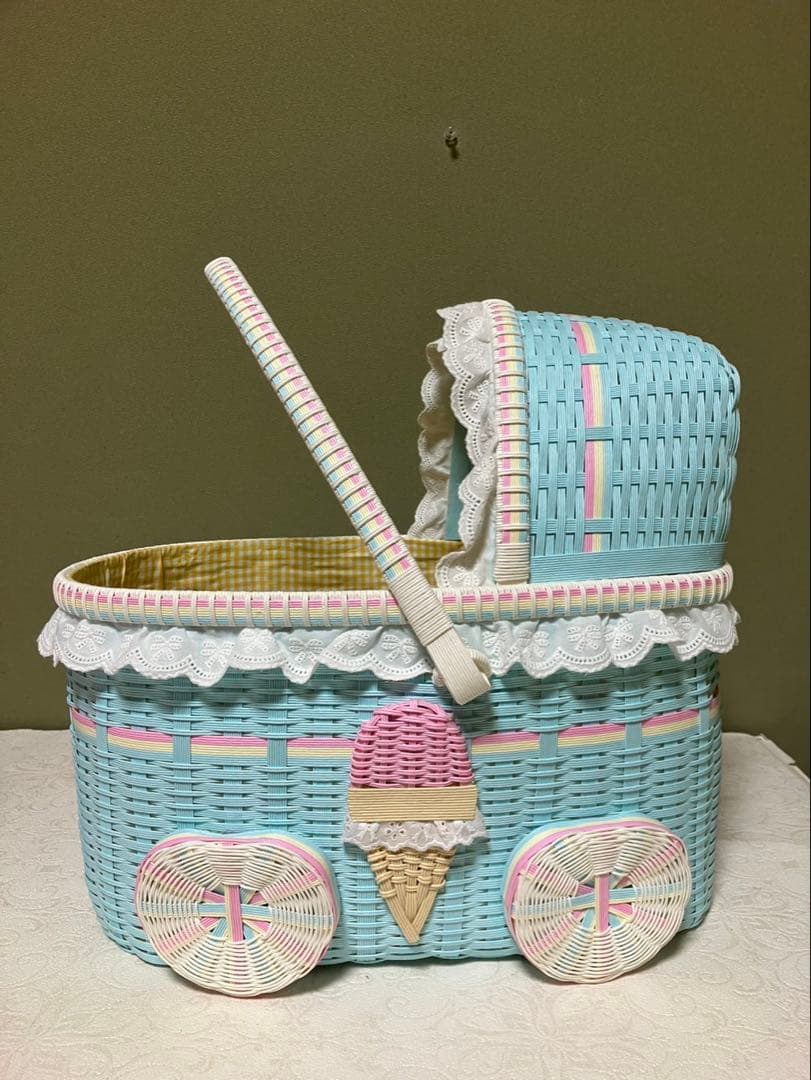 ウサギ付きベビーカーカゴ