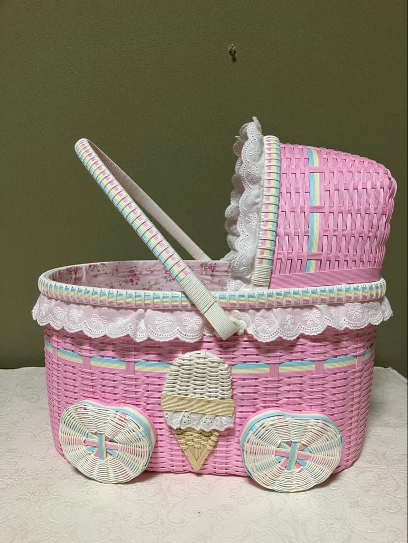 ウサギ付きベビーカーカゴ