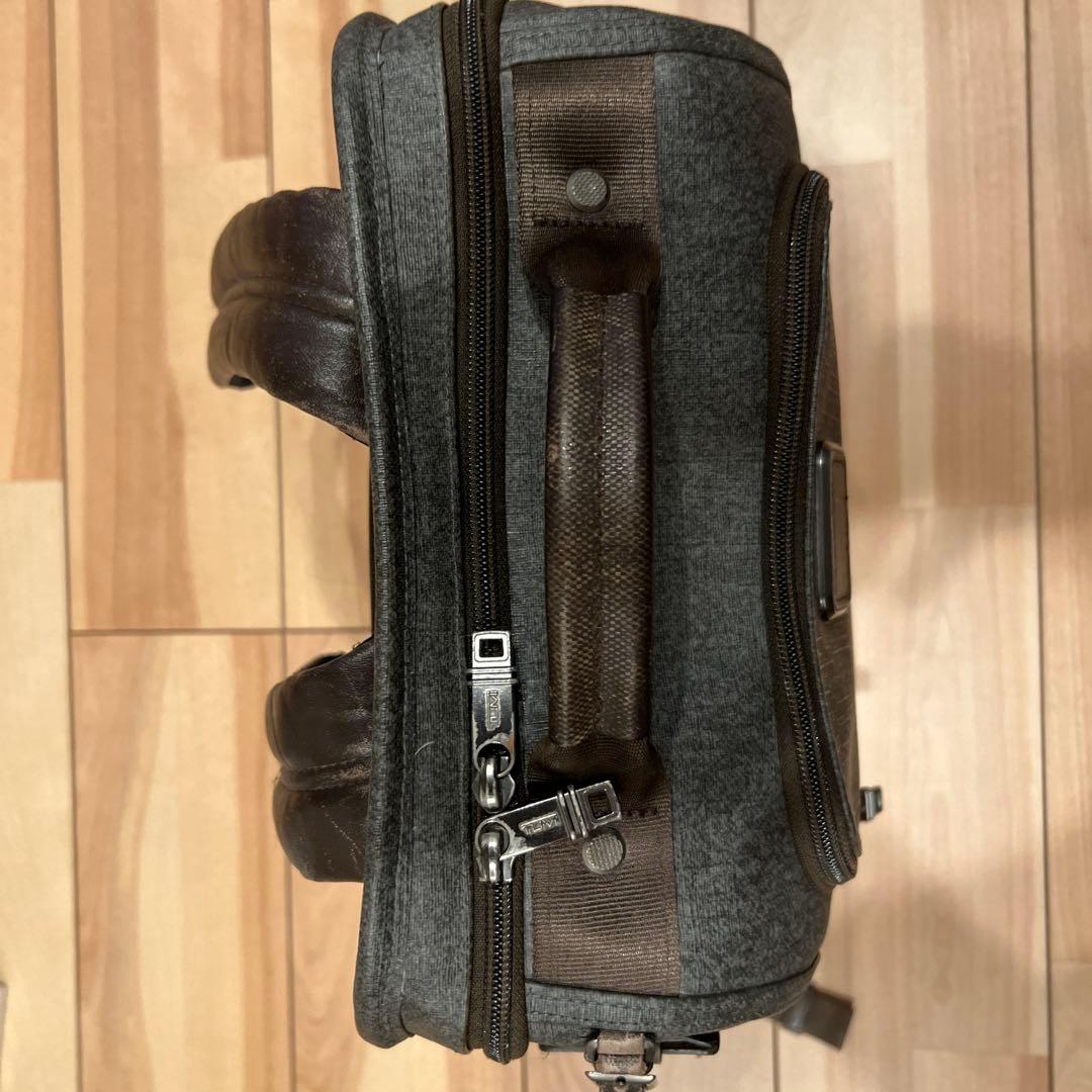 TUMI Alpha2 T-Pass バックパック アールグレー×ブラウン