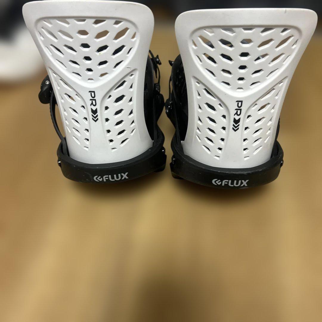 【美品】FLUX PR スノーボードビンディング ブラック/ホワイト