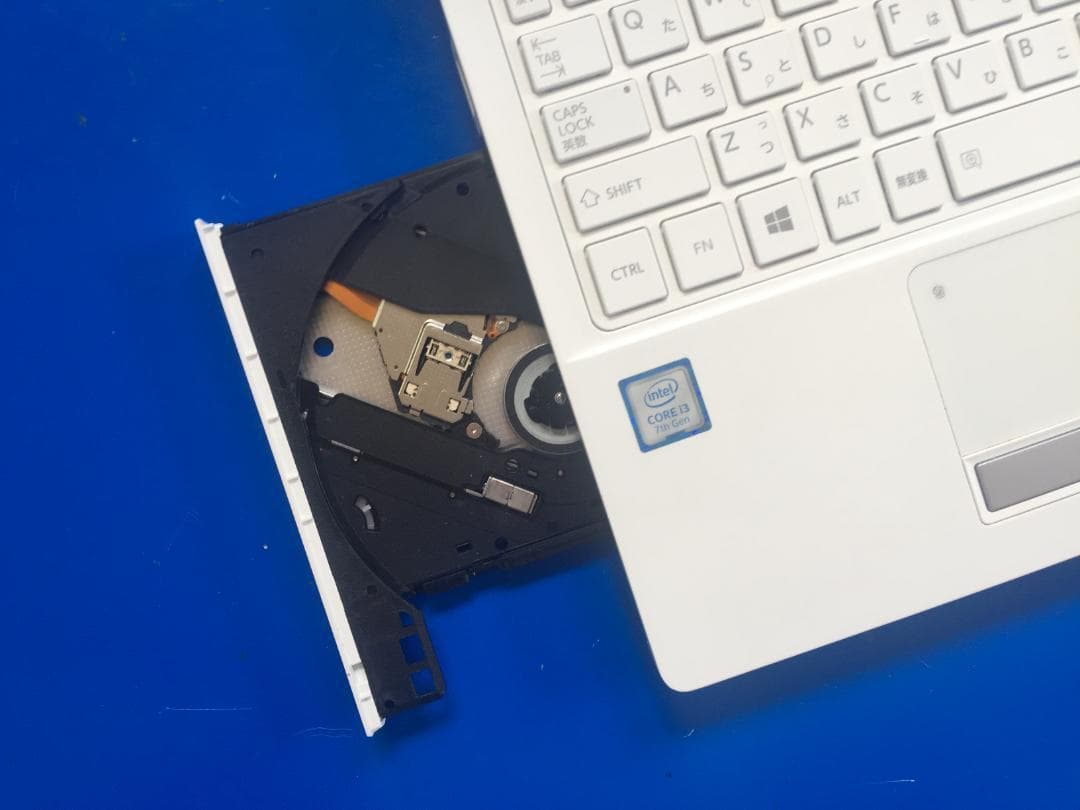 【ミッキー】東芝 dynabook RX73/FWQ 13.3型高解像