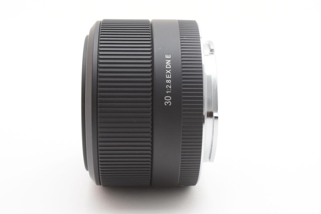 超美品 シグマ カメラレンズ 30mm f2.8 EX DN Sony ソニー用