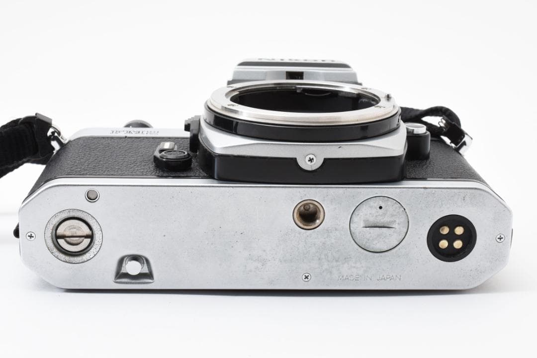 超美品 ニコン　NEW FM2 シルバー フィルム　モルト新品交換済 B845