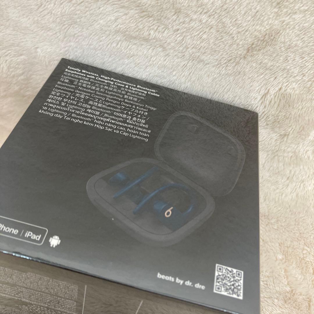 未開封　POWERBEATS PRO ネイビー
