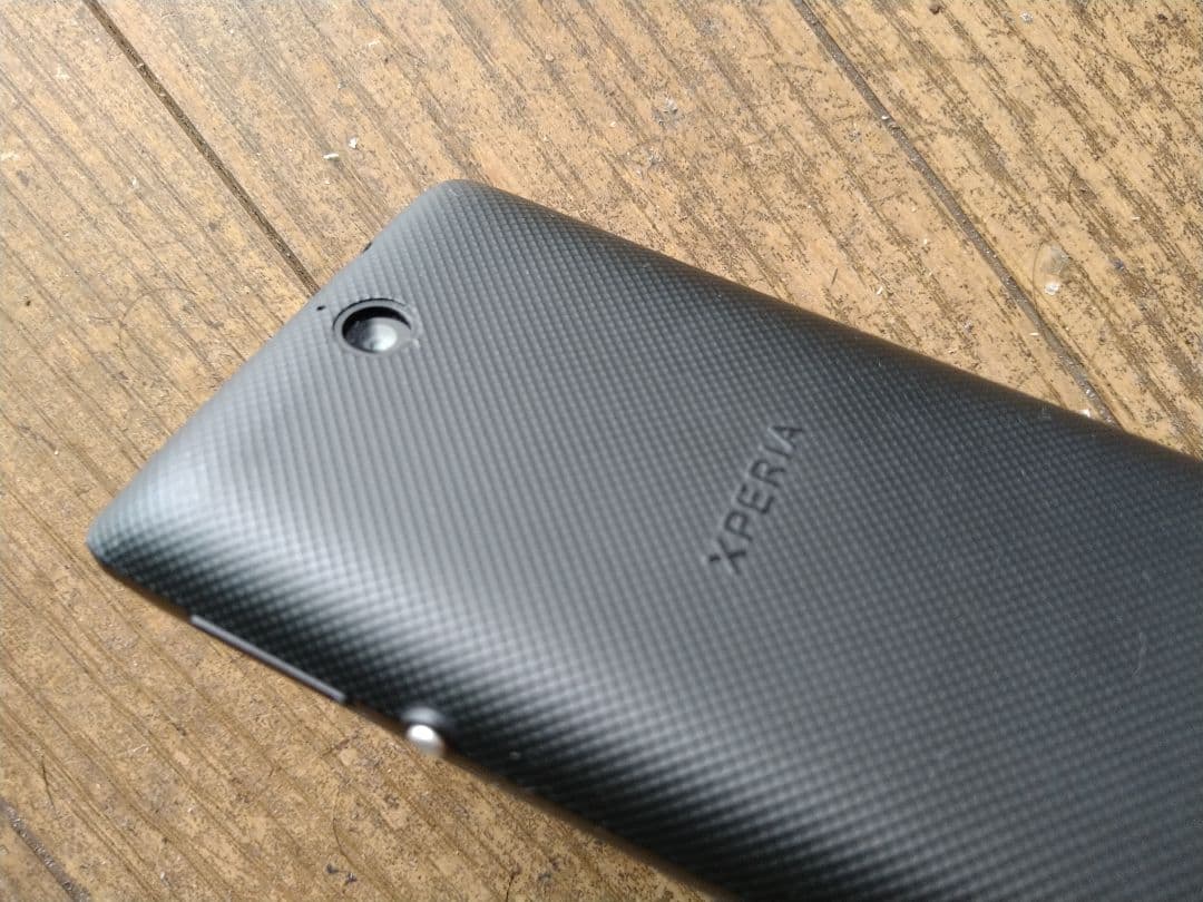 中古良品 Sony Xperia E SIM Free