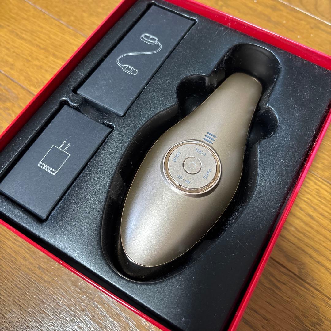 KKOプロデュース ME LA BOUM Eclat 美顔器　ECL-02