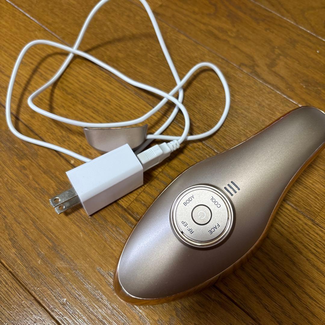 KKOプロデュース ME LA BOUM Eclat 美顔器　ECL-02