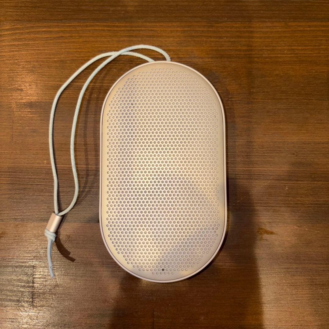 B&O ワイヤレススピーカー Beoplay P2