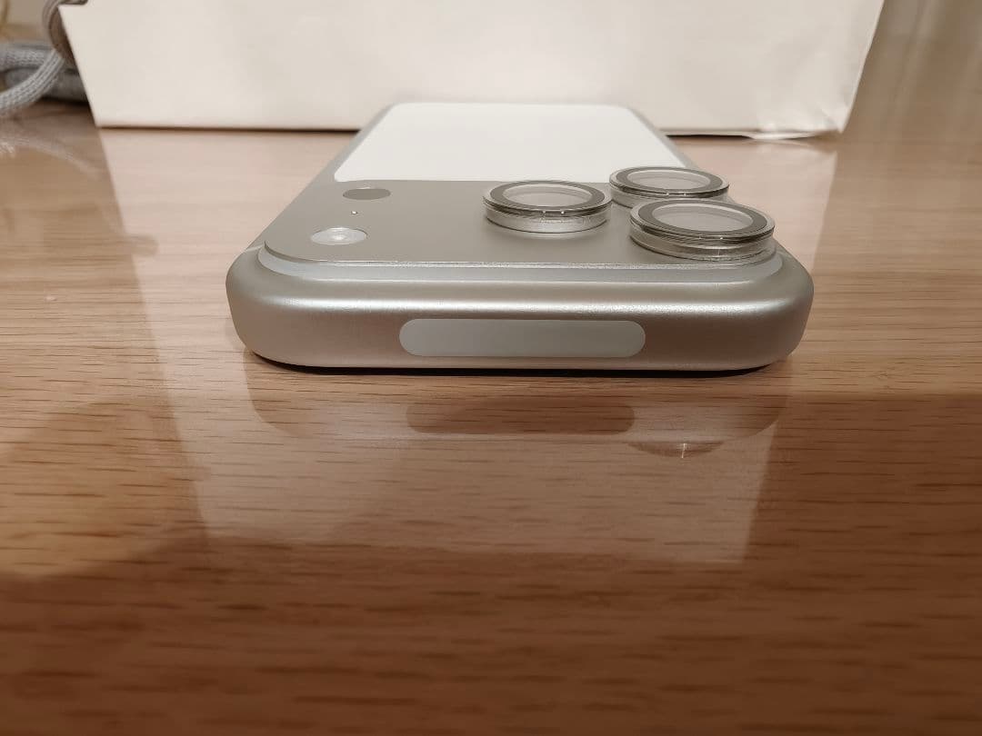 iPhone 17 pro本体＋MOFTケース＋おまけ多数