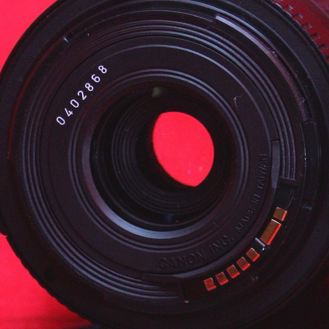 Canon Kiss F デジタル一眼レフカメラ　Wi-FiSD付き　スタート向