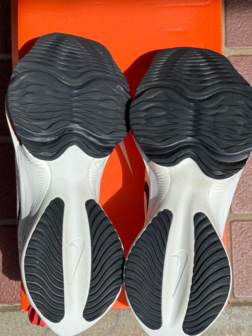 NIKE ズームテンポネクスト%フライニット　26.5cm