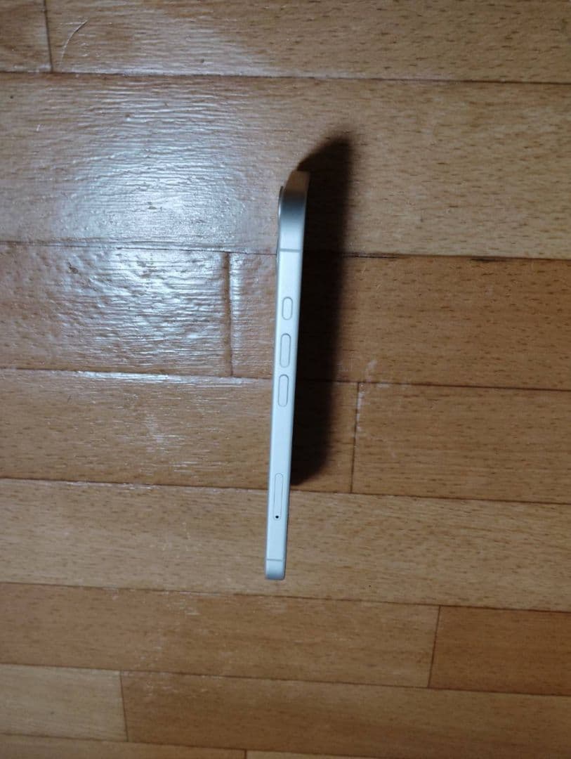 最終値下げiPhone16 128GBSIMフリー