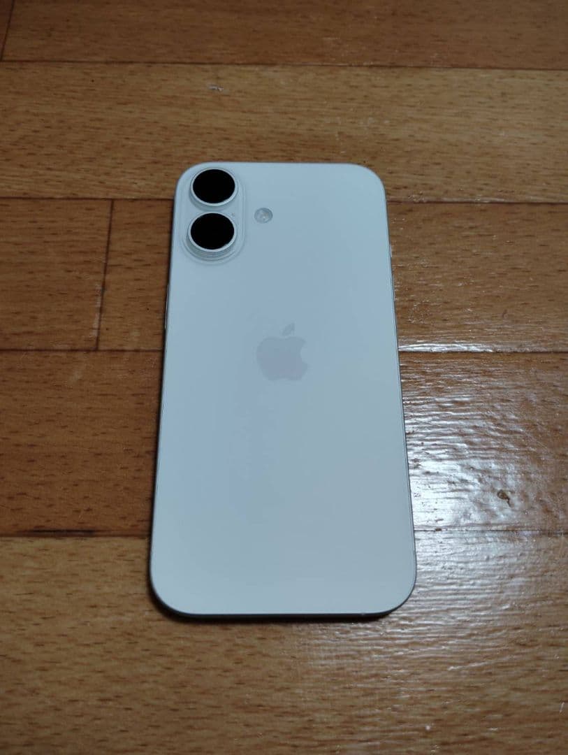 最終値下げiPhone16 128GBSIMフリー