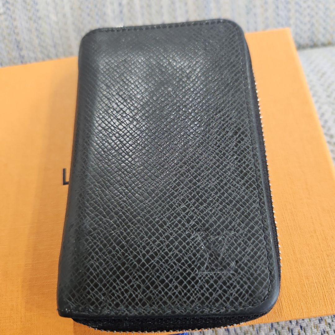ルイヴィトン タイガ アルドワーズ ジッピーパース ミニ財布