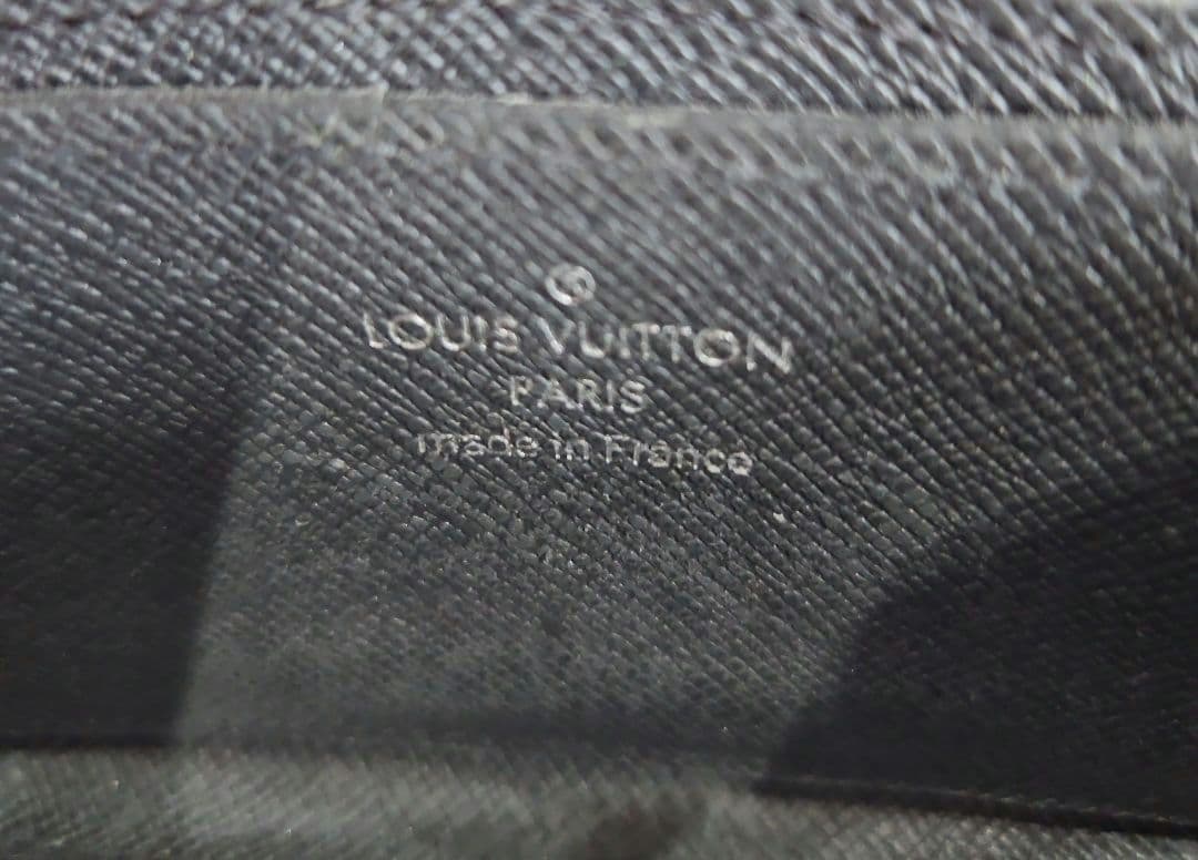 ルイヴィトン タイガ アルドワーズ ジッピーパース ミニ財布