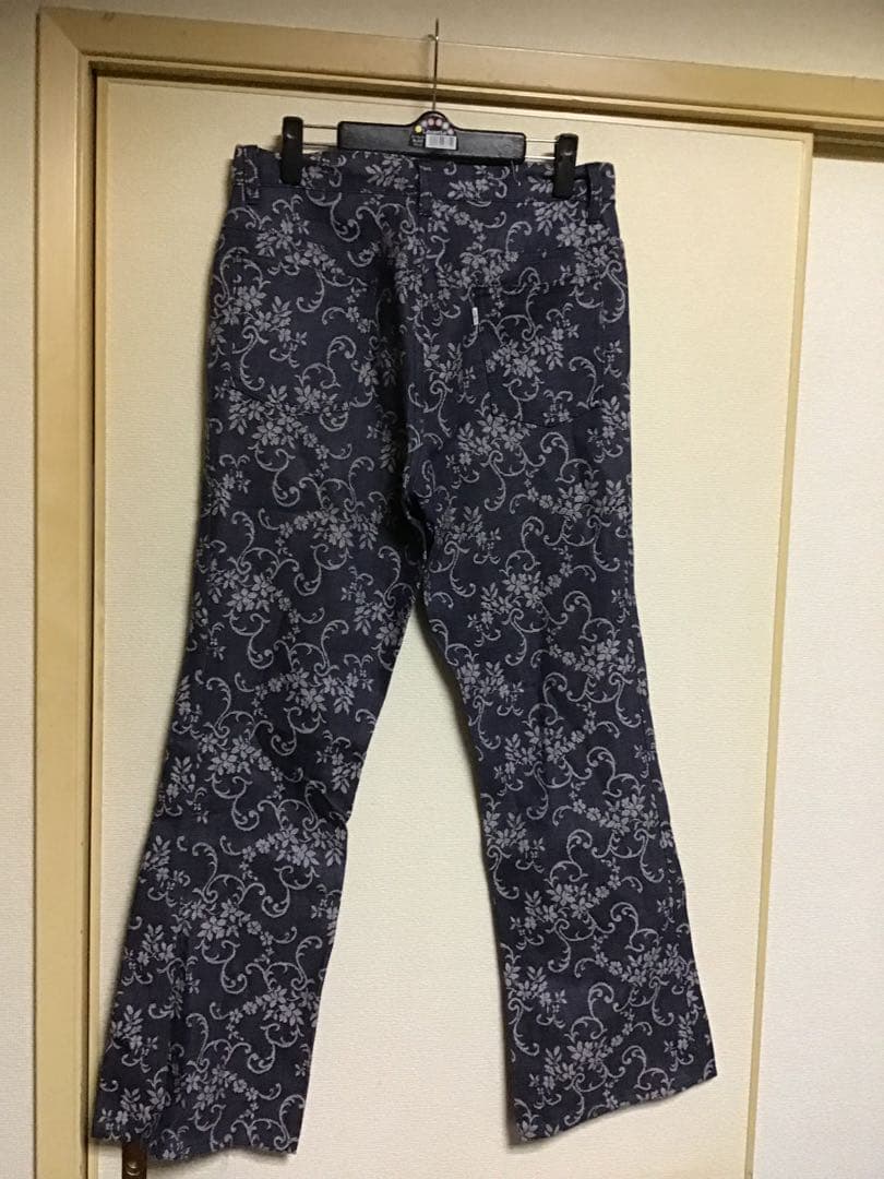 リーバイス総柄パンツ白タグBIG E
