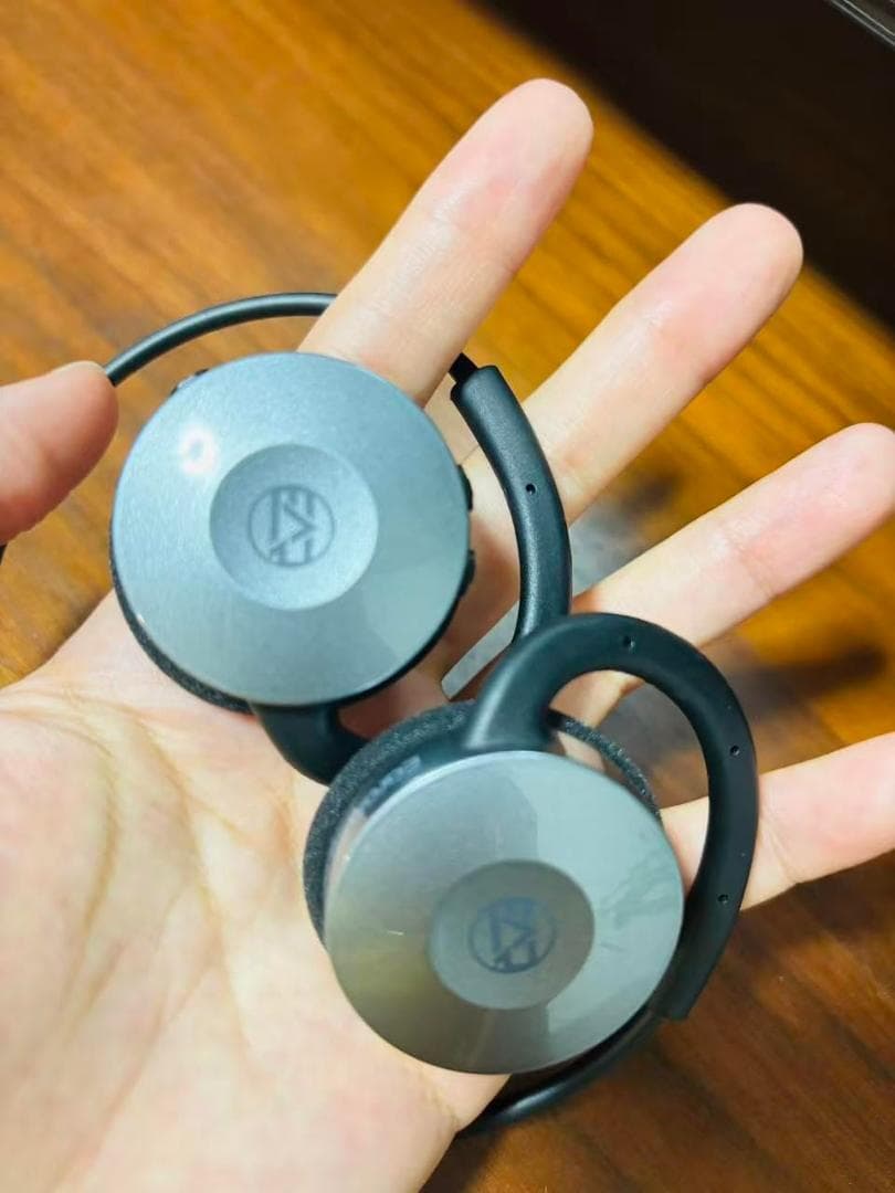 Earaku (イアラク) オープン イヤホン bluetooth ワイヤレスm