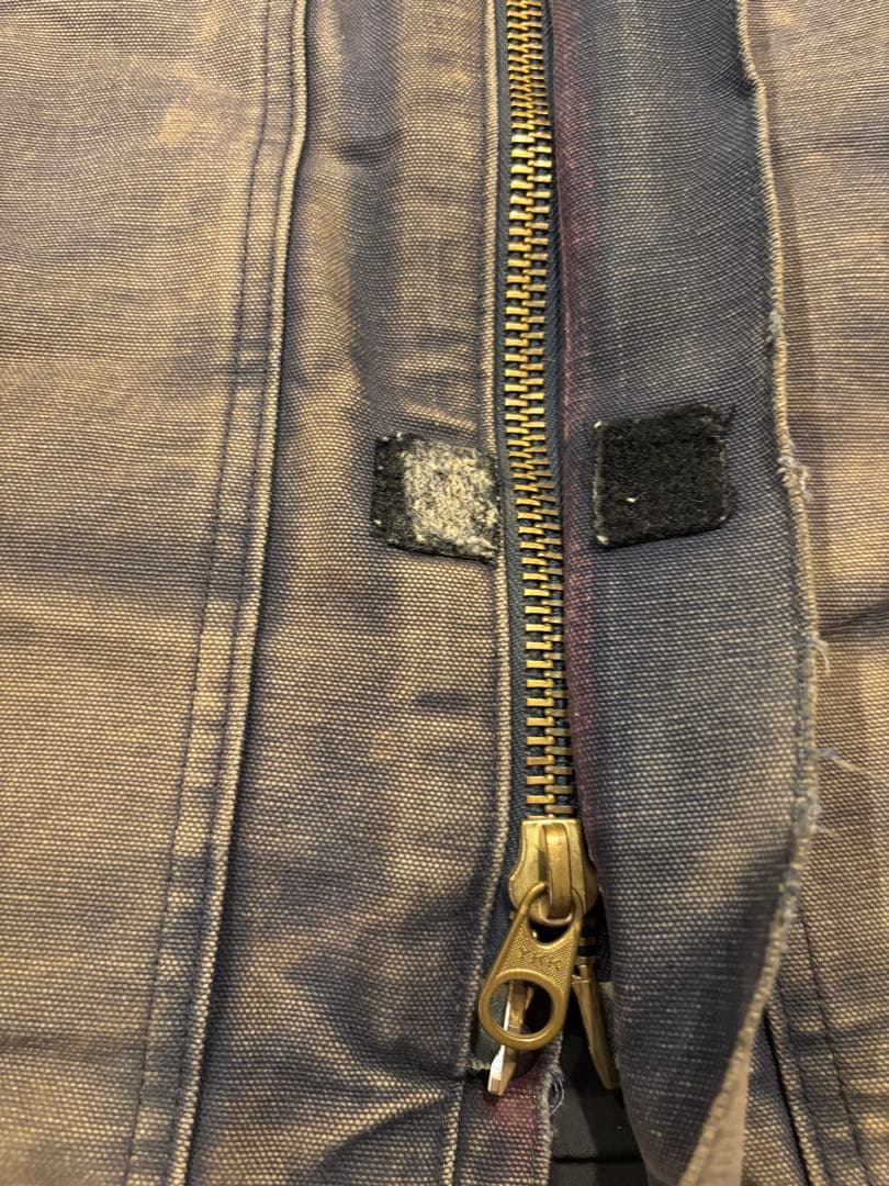 Carhartt ダークブルーワークジャケット