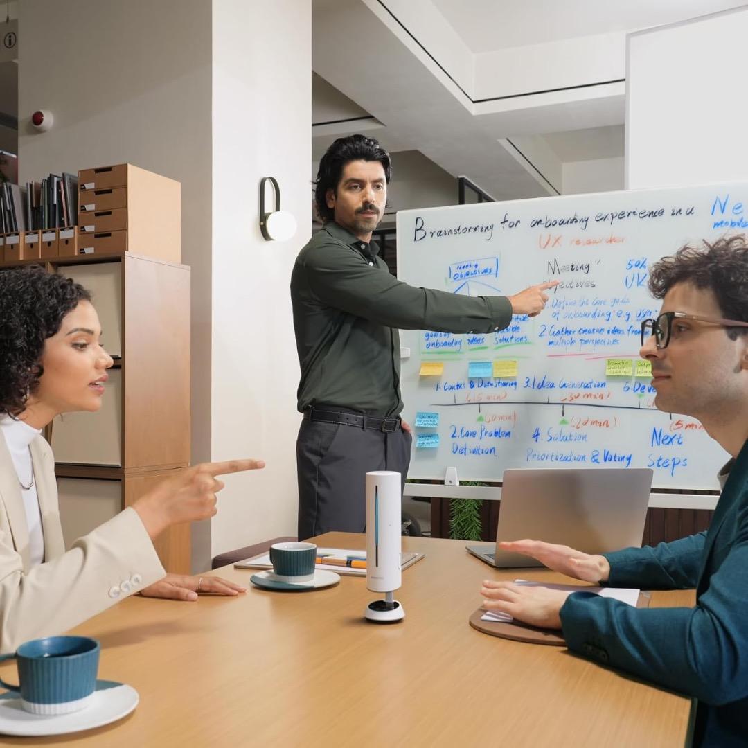 Insta360 Wave グラファイト・ブラック – AIスピーカーフォン