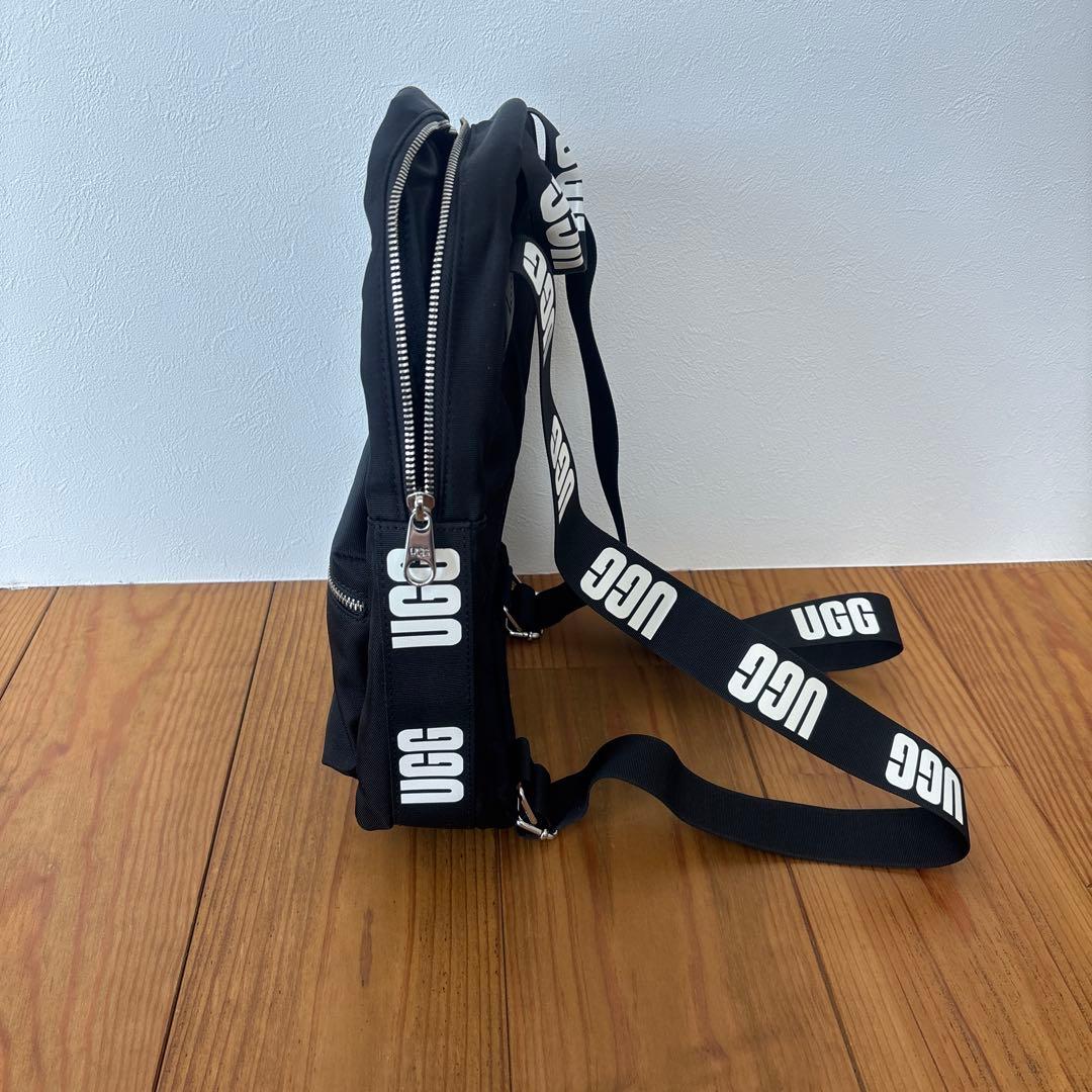 UGGキルティングバッグパック