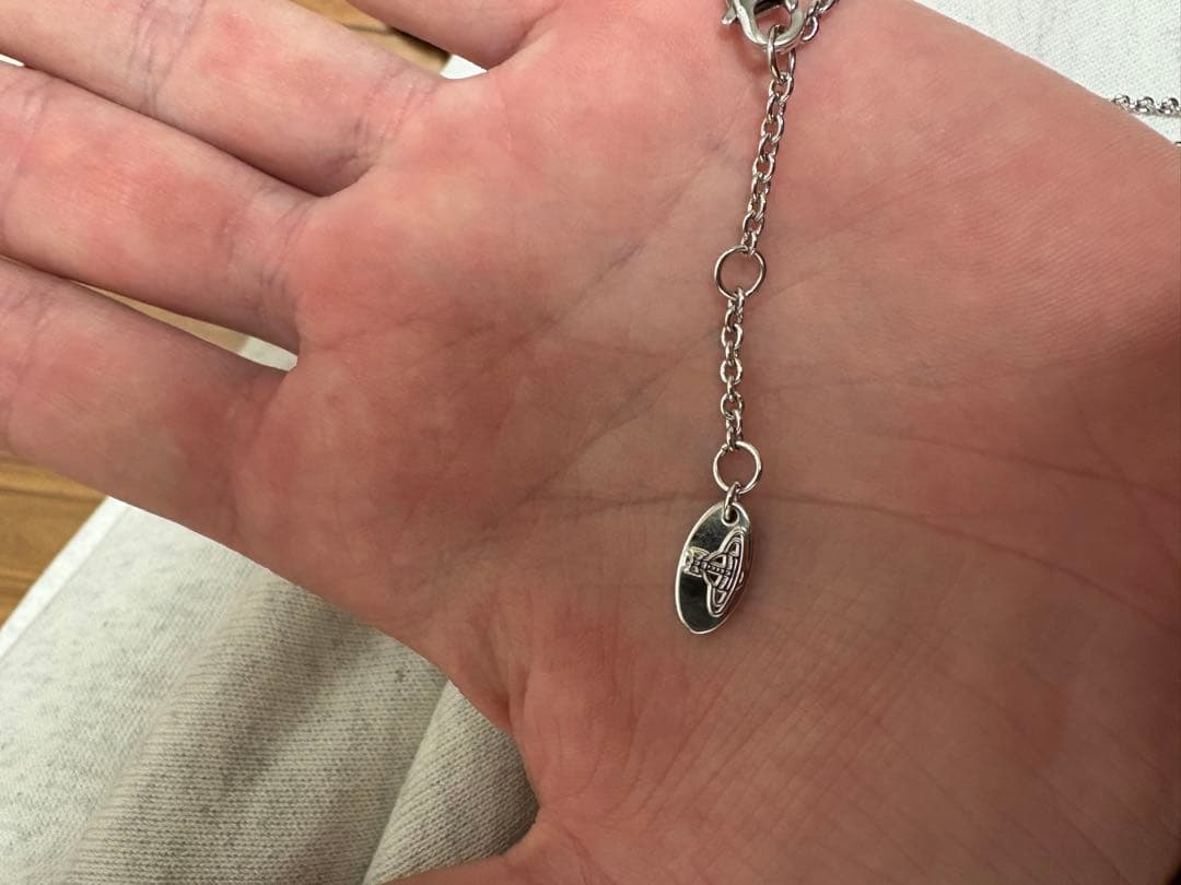 Vivienne Westwood クロスペンダントネックレス