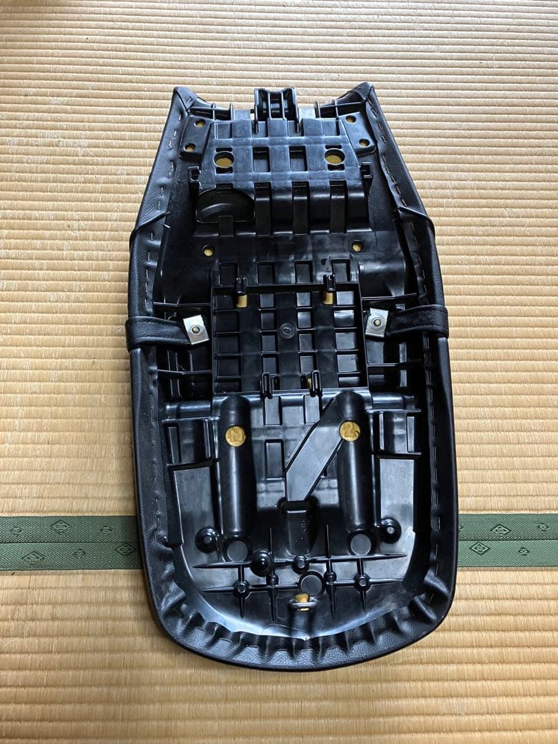 CB1100ex 純正シート