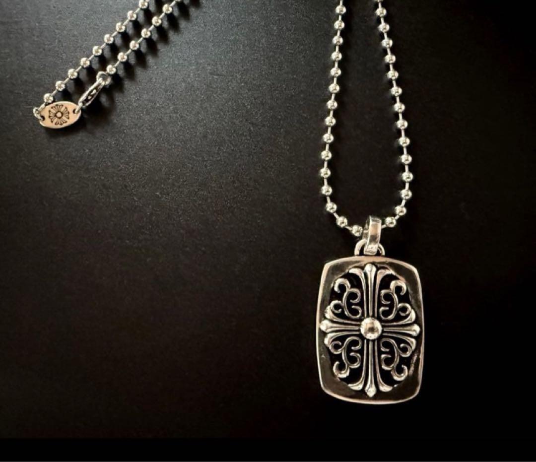 フローラルクロス　ボールチェーン　ネックレス　50㎝