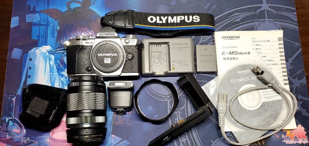 OM-D E-M5 mark 2【シルバー】付属レンズ(14-150mm)+α
