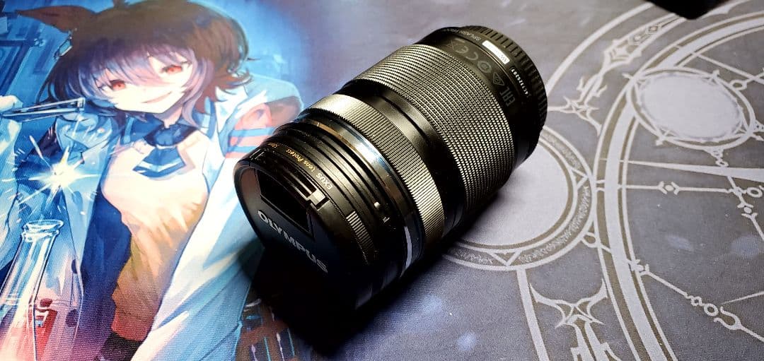 OM-D E-M5 mark 2【シルバー】付属レンズ(14-150mm)+α