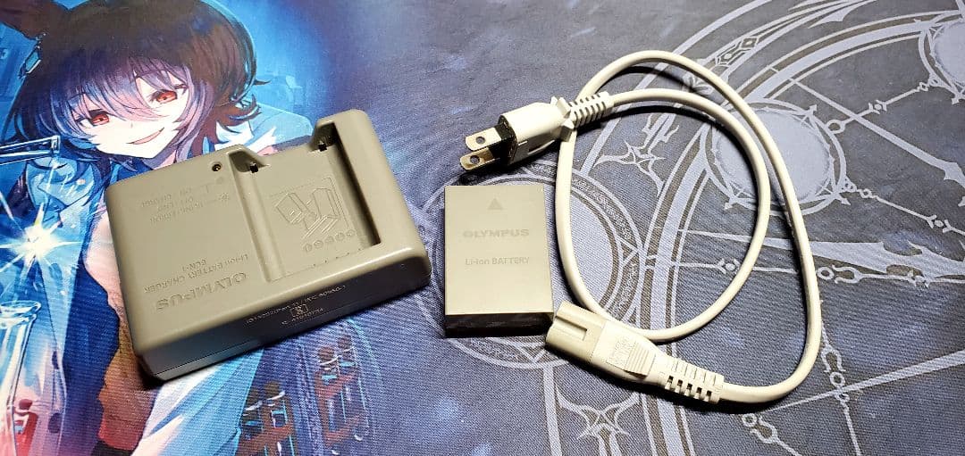 OM-D E-M5 mark 2【シルバー】付属レンズ(14-150mm)+α