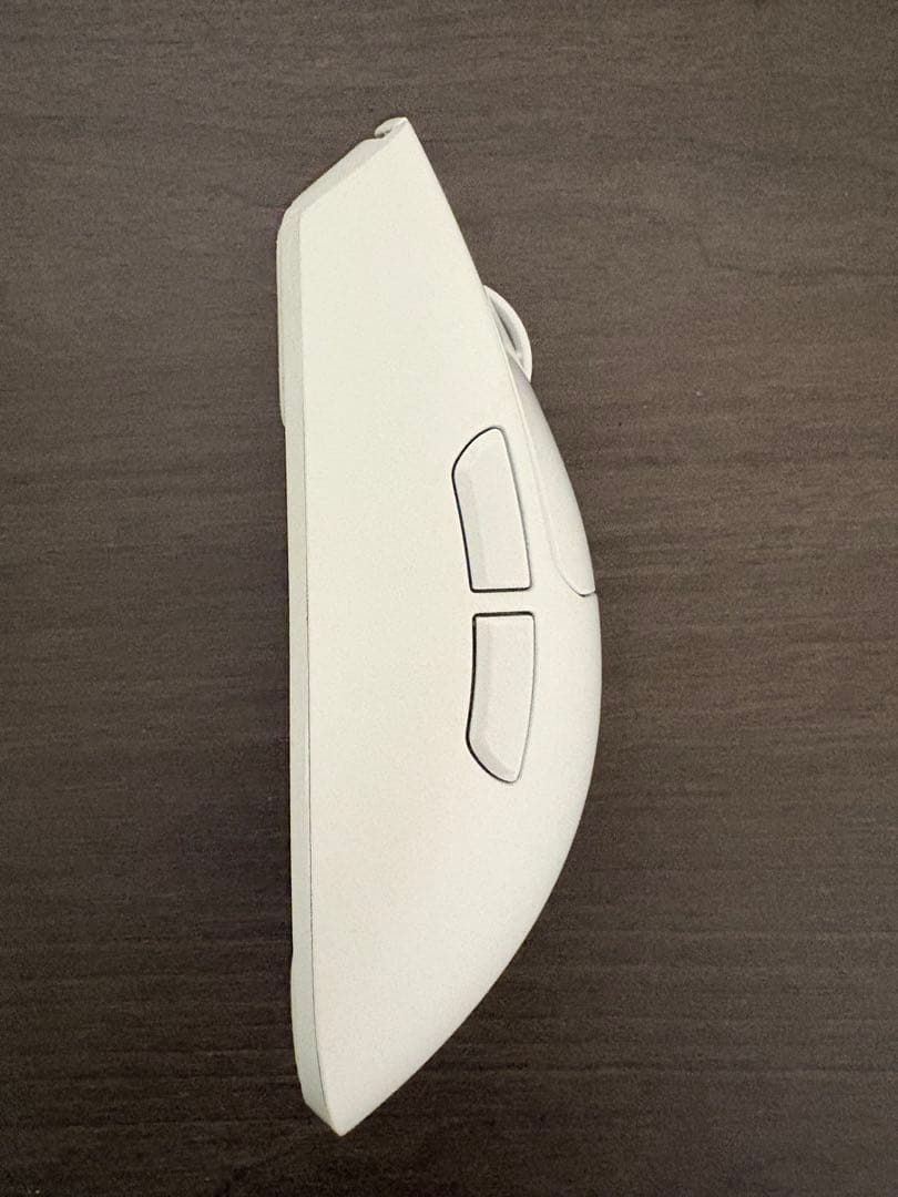 Razer Viper V3 Pro ホワイト 本体