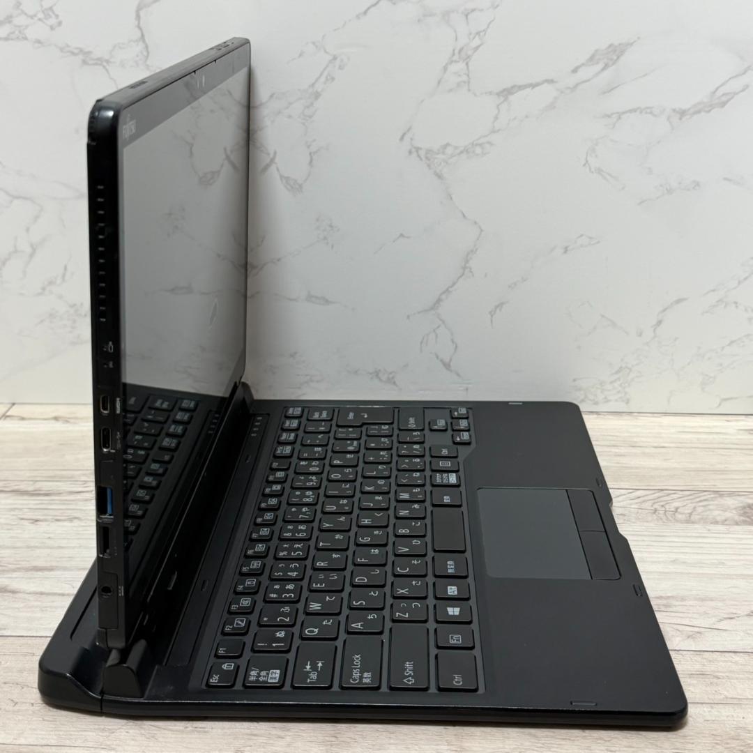 ARROWSTab Q739☆Core i5-8365U/SSD 128G/4G