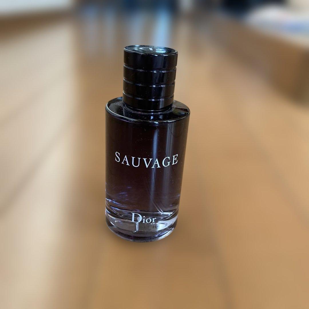 Dior SAUVAGE オードトワレ ✳︎100ml✳︎