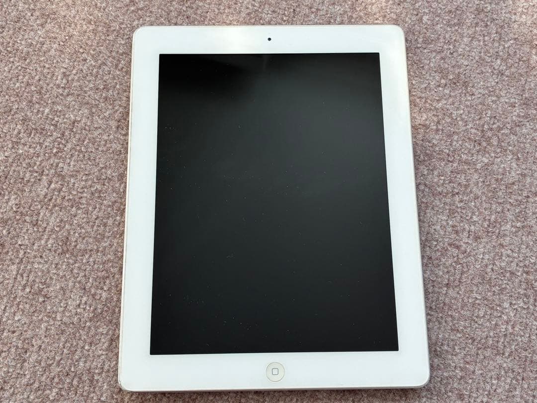 Apple iPad (第4世代) 128GB Retinaディスプレイ