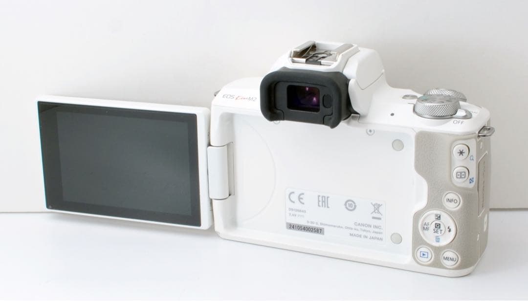 専用★Canon EOS kiss M2★Wi-Fi内蔵●人気ミラーレス●バック