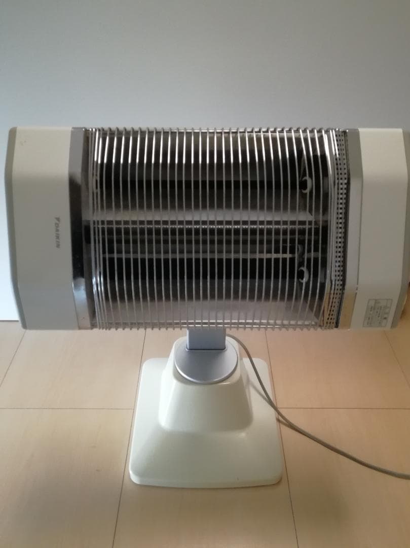 [送料込]EL-3 DAIKIN セラムヒート 遠赤外線暖房機 2台セット