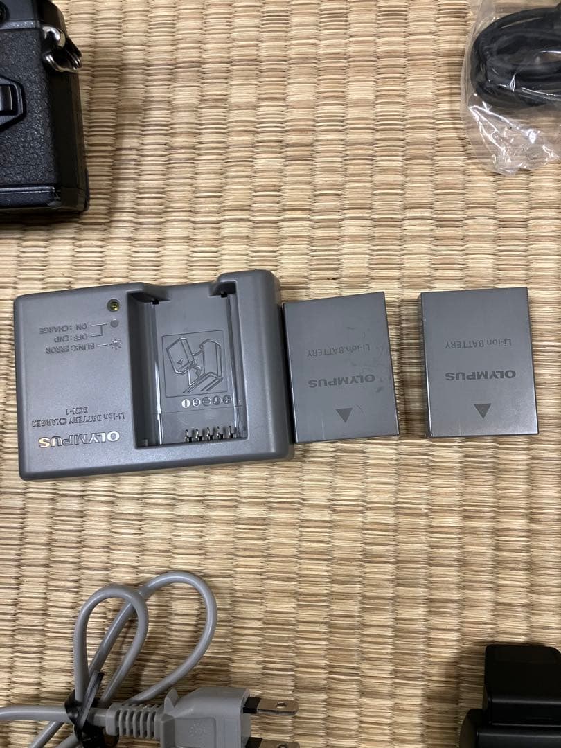 OLYMPUS OM−D E−M1