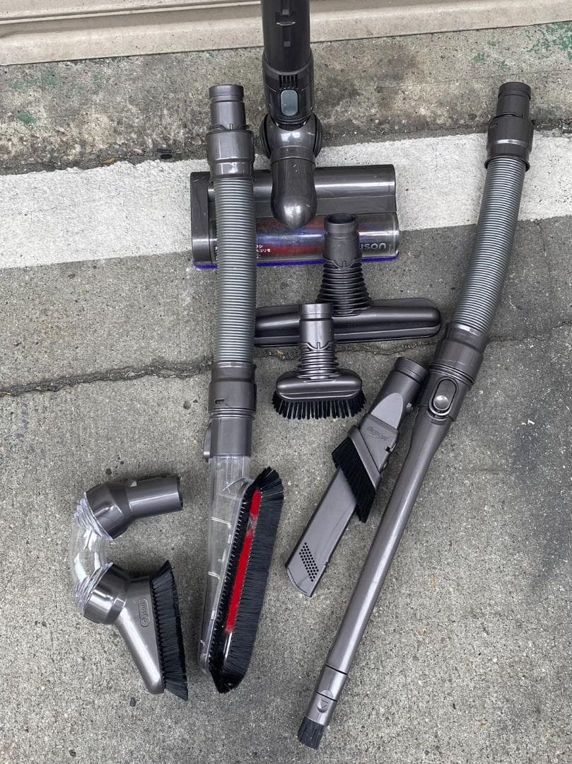 A366◆【動作良好】ダイソン DC63 掃除機 キャニスター型 付属品有り