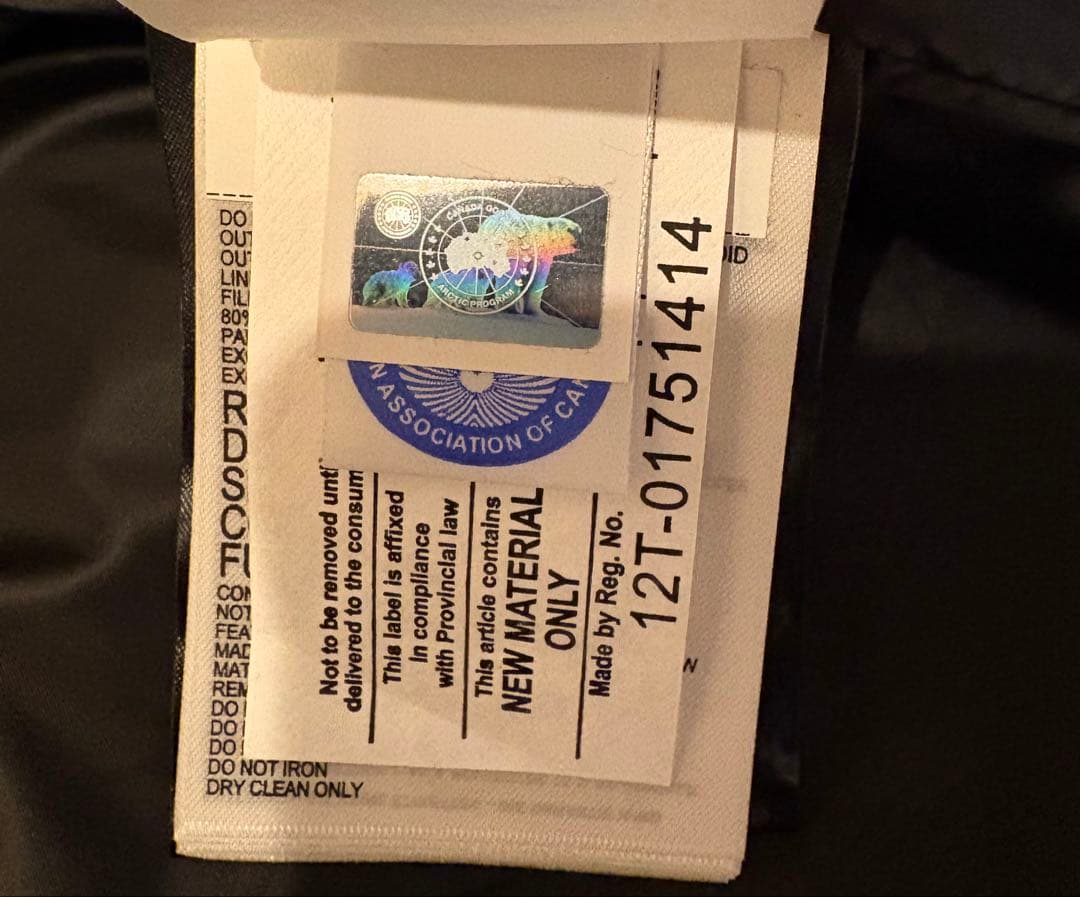 カナダグース アルトナパーカ 3207LB ブラックレーベル　レディース　ダウン