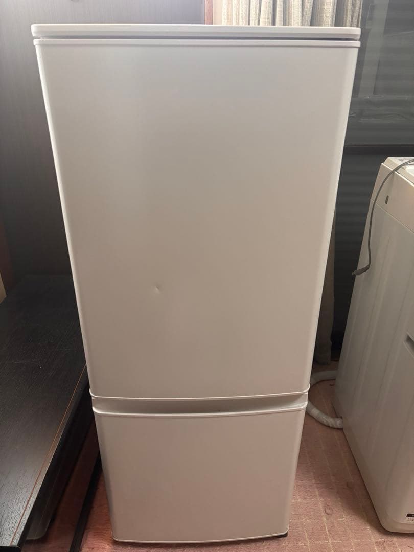 【値下げ】三菱 冷蔵庫 146L MR-P15G-W 一人暮らし　値下げします