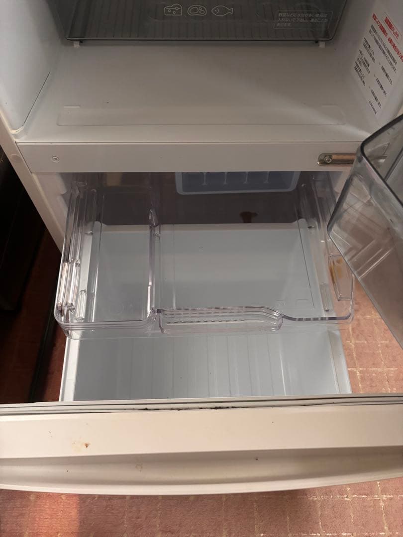 【値下げ】三菱 冷蔵庫 146L MR-P15G-W 一人暮らし　値下げします