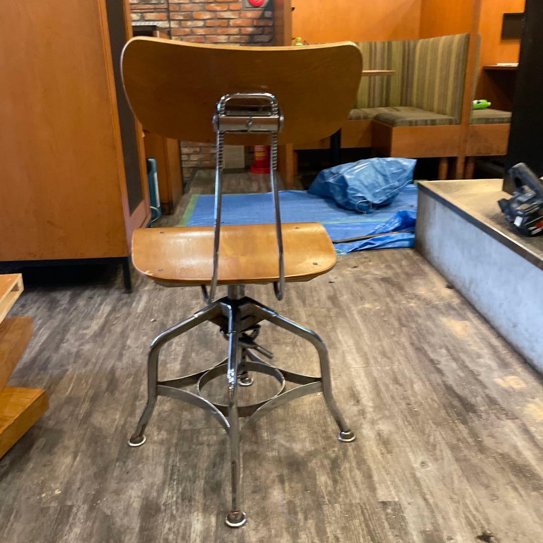 木製座面椅子　アンティーク ノーザンオハイオドレスチェア本物です　錆あり