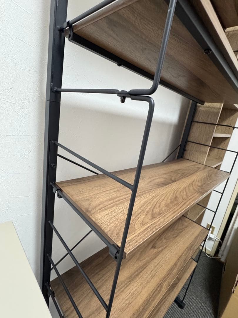 ニトリ 突っ張り壁面収納 Nポルダ 幅80cm ミドルブラウン