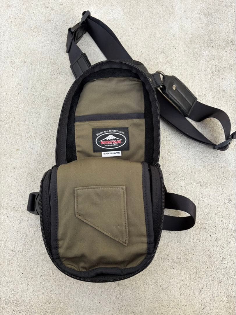 クシタニ2wyレッグバック　エグザリートレザー限定モデル