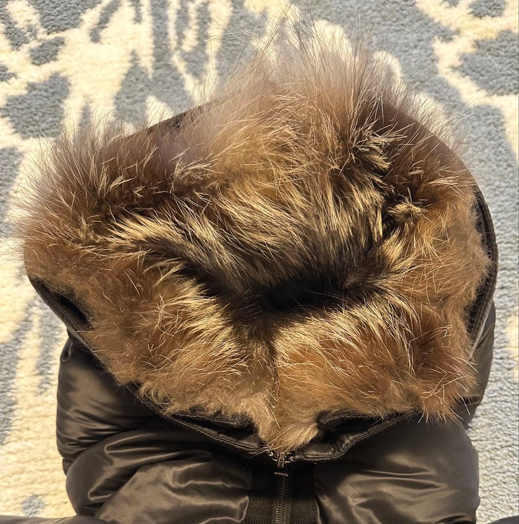 《MONCLER》ロングダウンジャケット