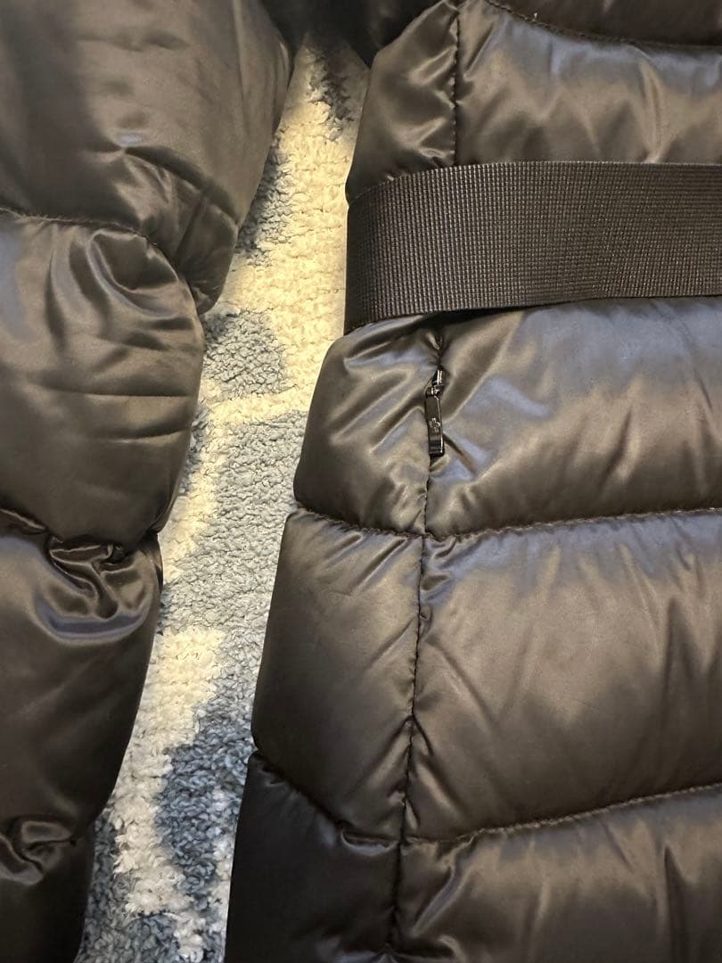 《MONCLER》ロングダウンジャケット