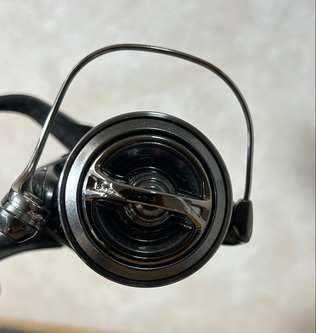 【格安】シマノ25 COMPLEX XR C2500 F4 XG