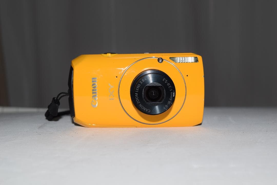 【美品・付属品多数】CANON　IXY305