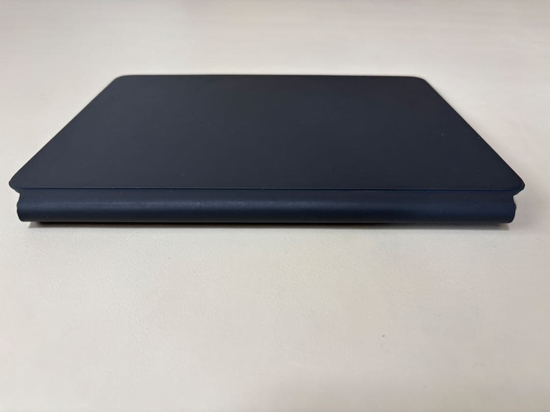 Apple iPad 11インチ　Magic Keyboard ブラック