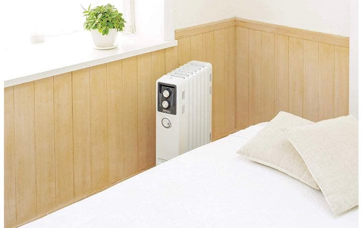 オイルフリーヒーター ブリットシリーズ B02 ホワイト　ECR12Ti 新品